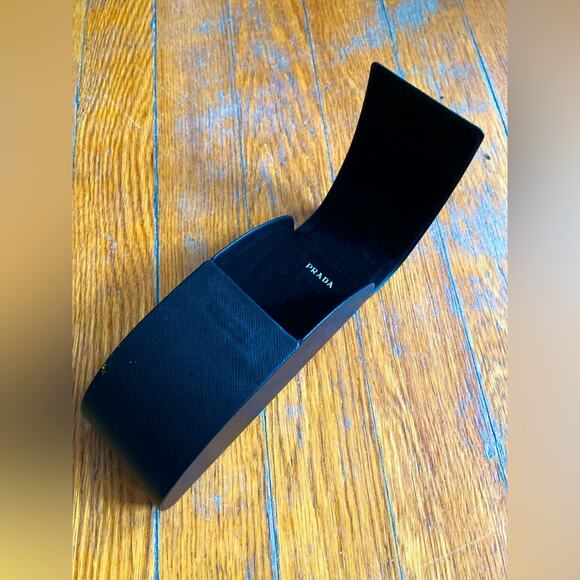 PRADA Black Sunglasses Hard Case - Picture 4 of 6